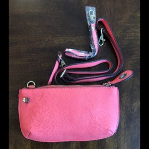 Vegan Leather Wristlet/Purse! NWOT!